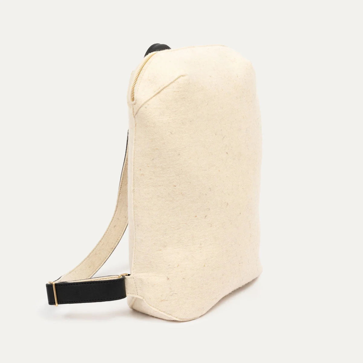 CAPSULE LAINE
