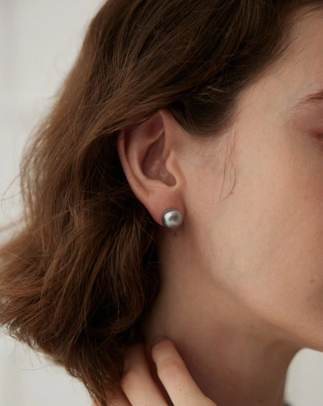 Grandeur Pearl Earrings