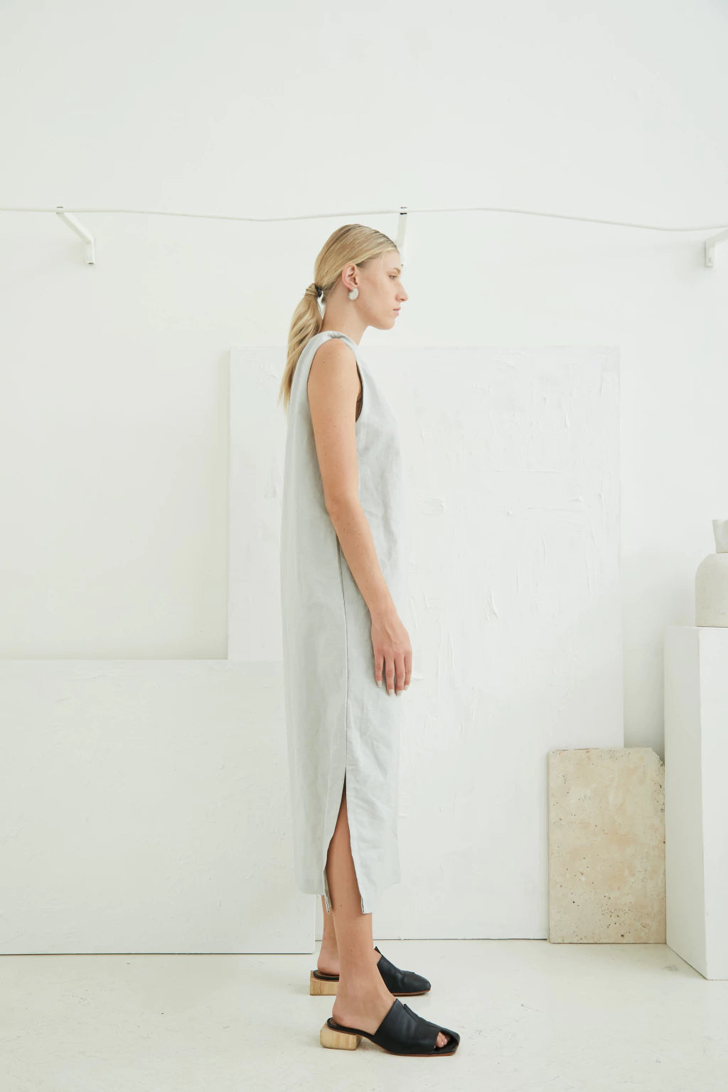 Robe Lilly