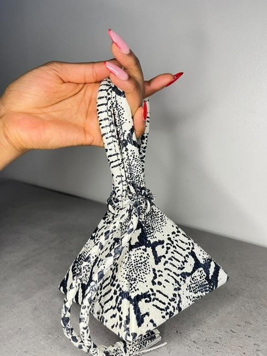 Mini sac Débédi à motif animalier blanc et noir