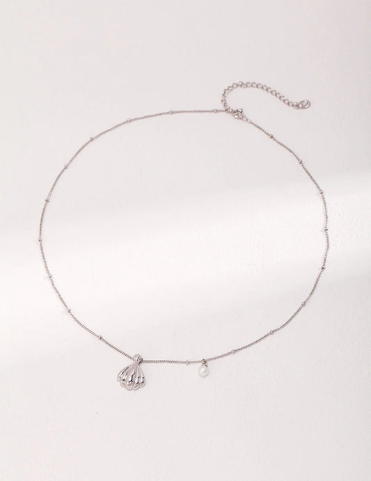 Shell Pearl Necklace